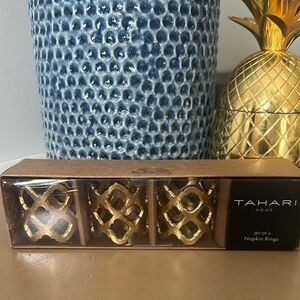 Tahari 4 PC Gold Napkin Ring Holder Set